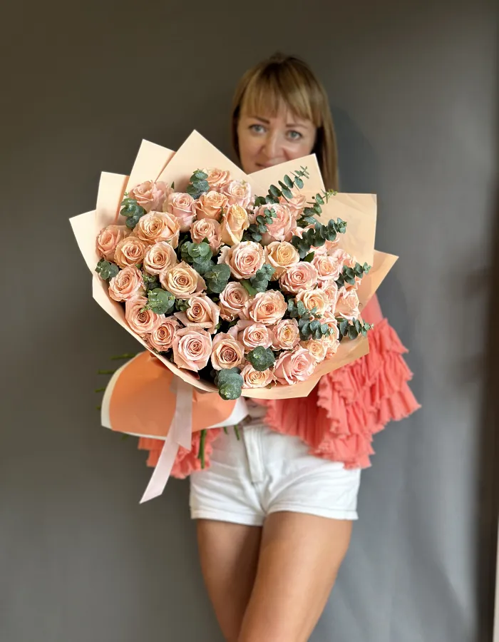 ช่อดอกไม้เฉดสีน้ำผึ้ง
