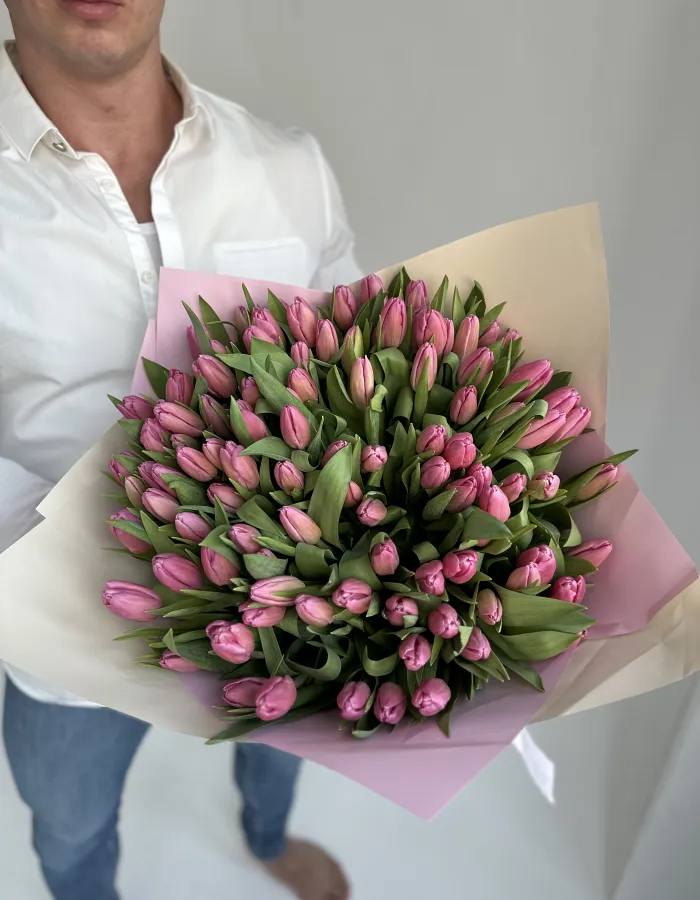 Bouquet of 101 Pink Tulips